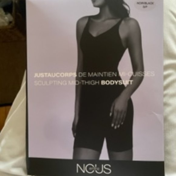 Shapewear V-Neck Shaper Bodysuit Sculpting Mid-thigh NWT Black Small - Picture 5 of 6